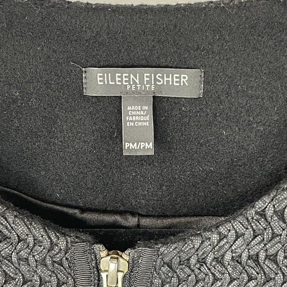 Eileen Fisher 100% Wool Round Neck Full Zip Collarless Career Blazer Jacket PM - Picture 7 of 11